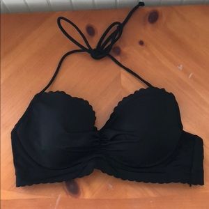 Victoria’s Secret bikini top
